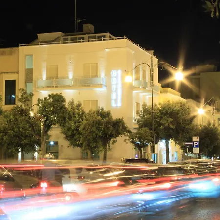 Ξενοδοχείο Citta Bella 3*